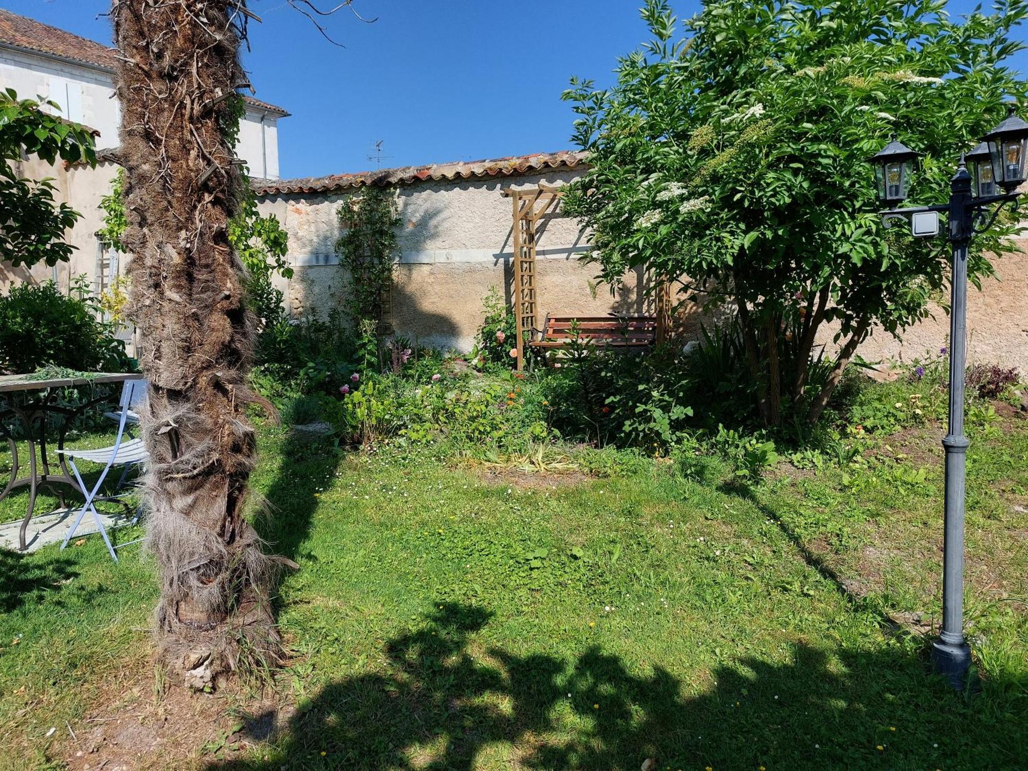 La Gueriniere Bella Romantica Châteauneuf-sur-Charente 外观 照片